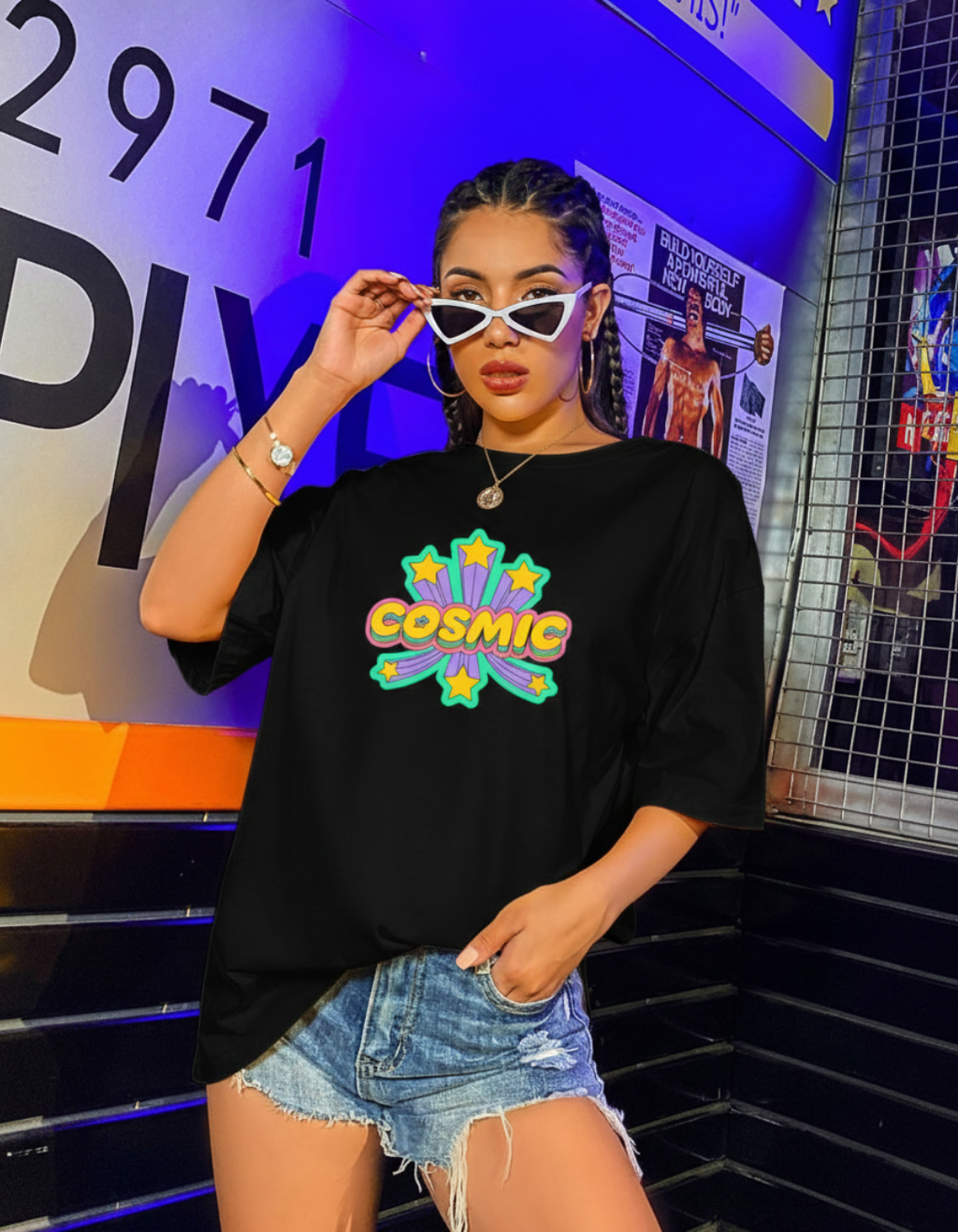COSMIC OVERSIZED T-SHIRT